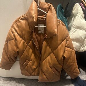 Abercrombie & fitch- size small, vegan leather, great condition and very warm!